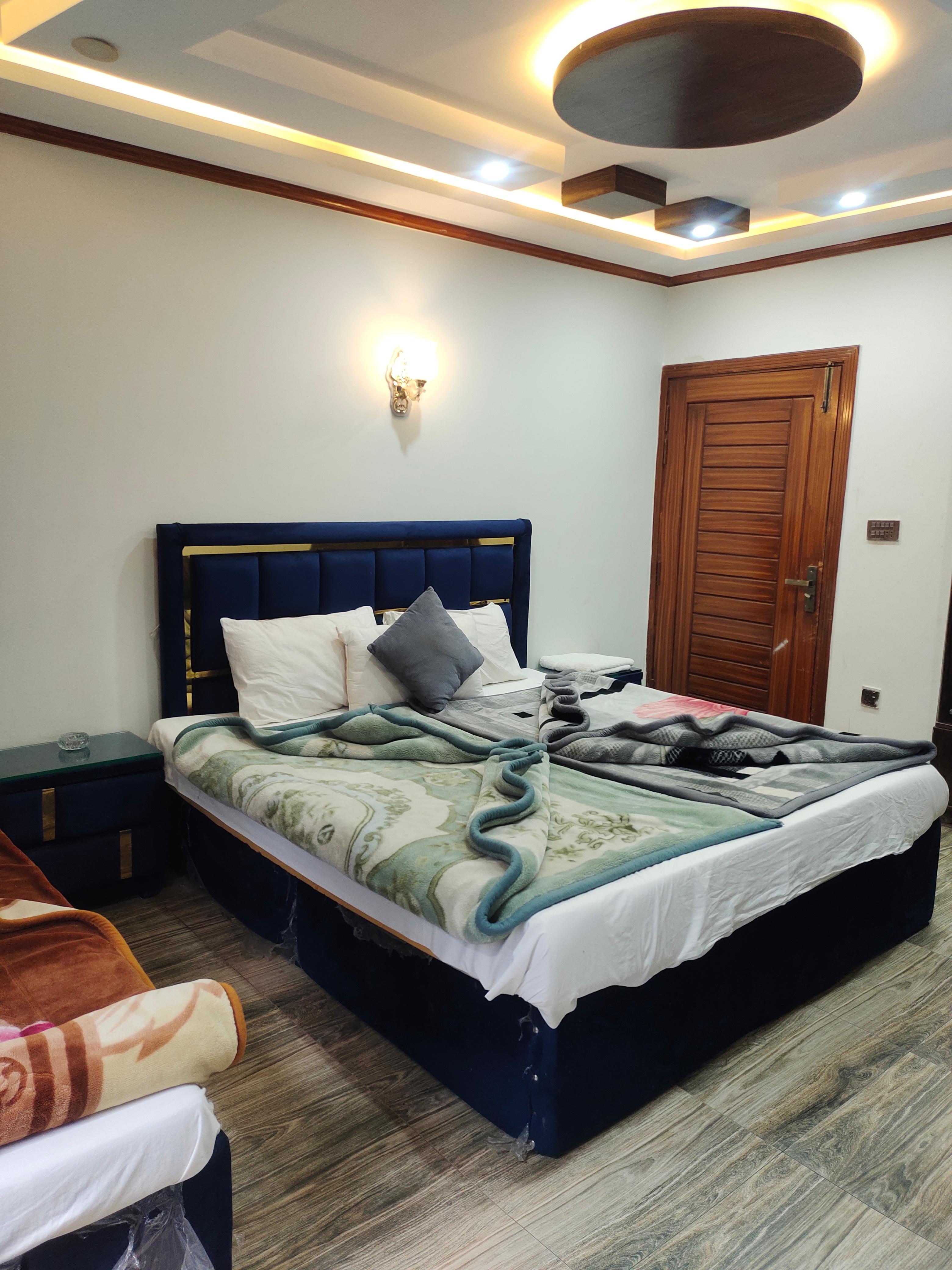 Executive Master Bedroom
