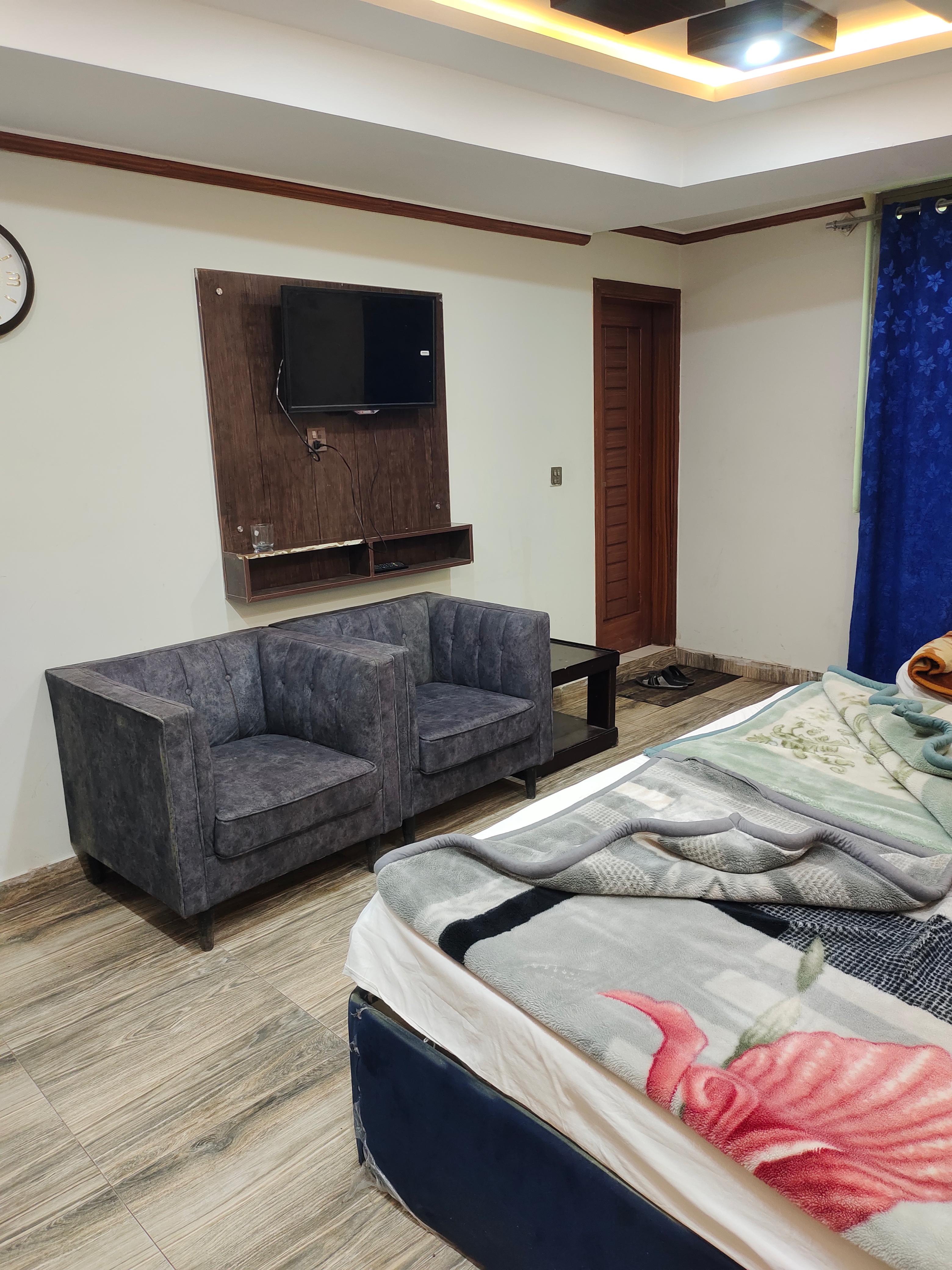 Deluxe Tripplex Bedroom
