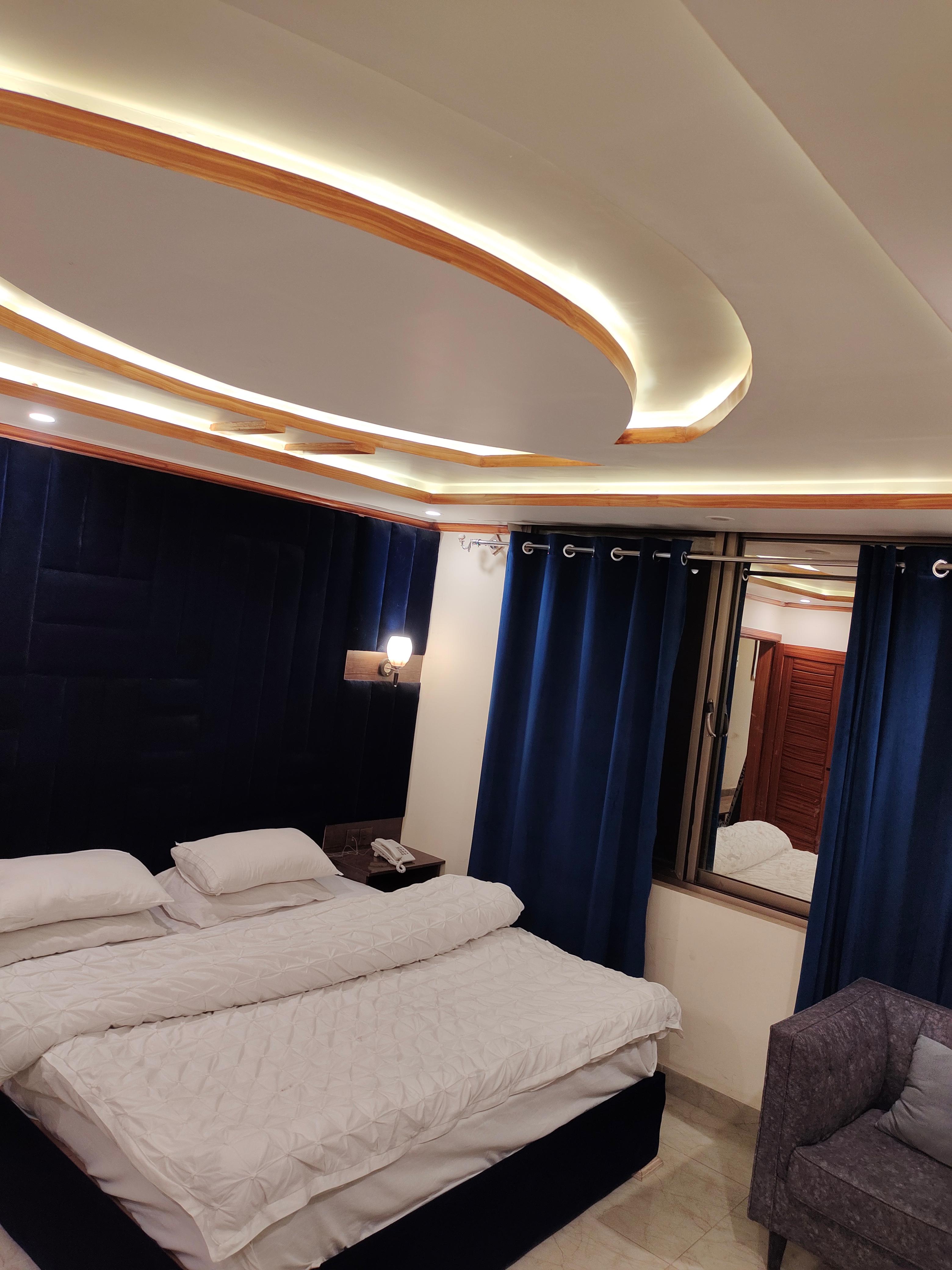 Executive Master Bedroom