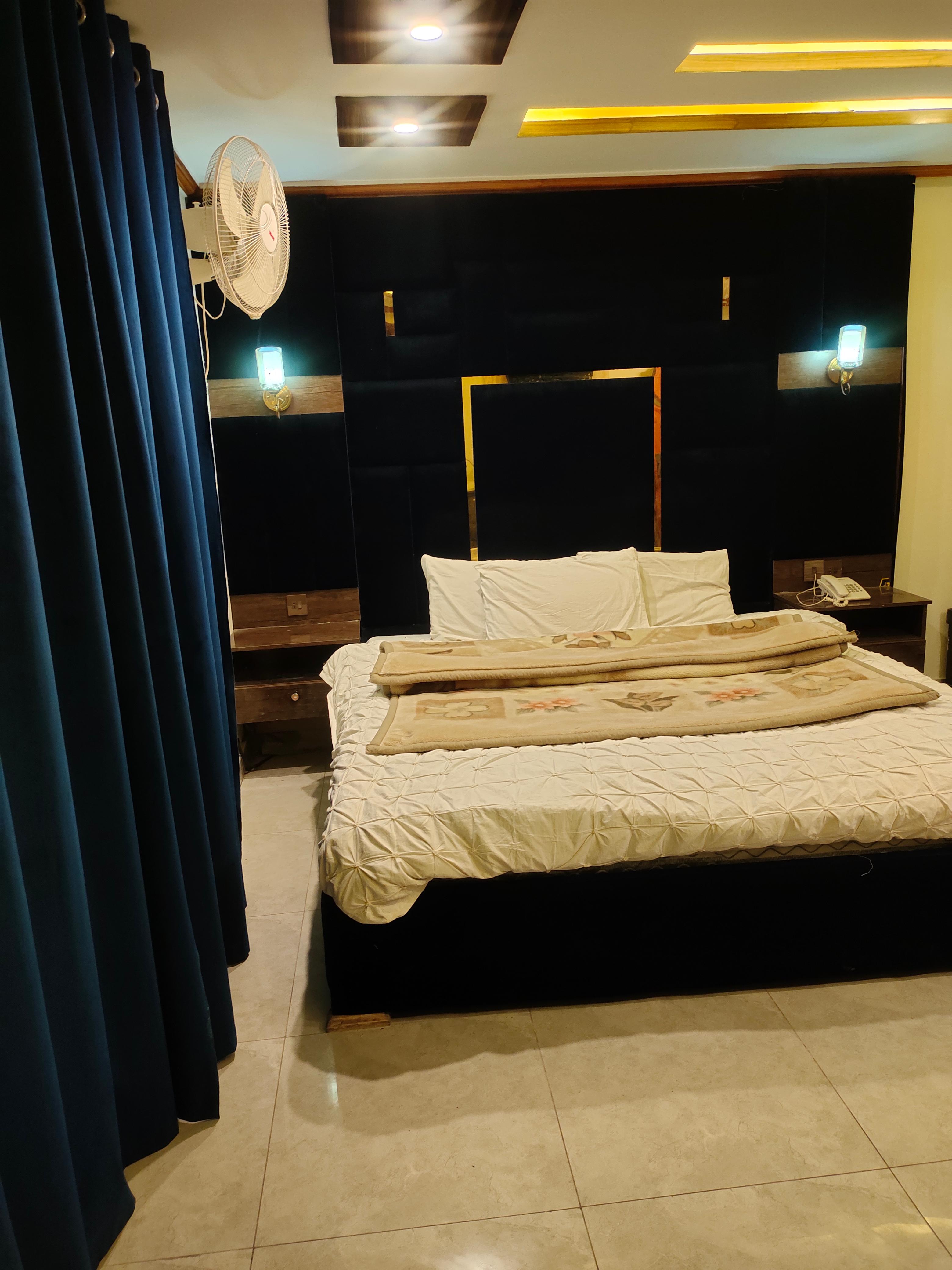 Executive Master Bedroom