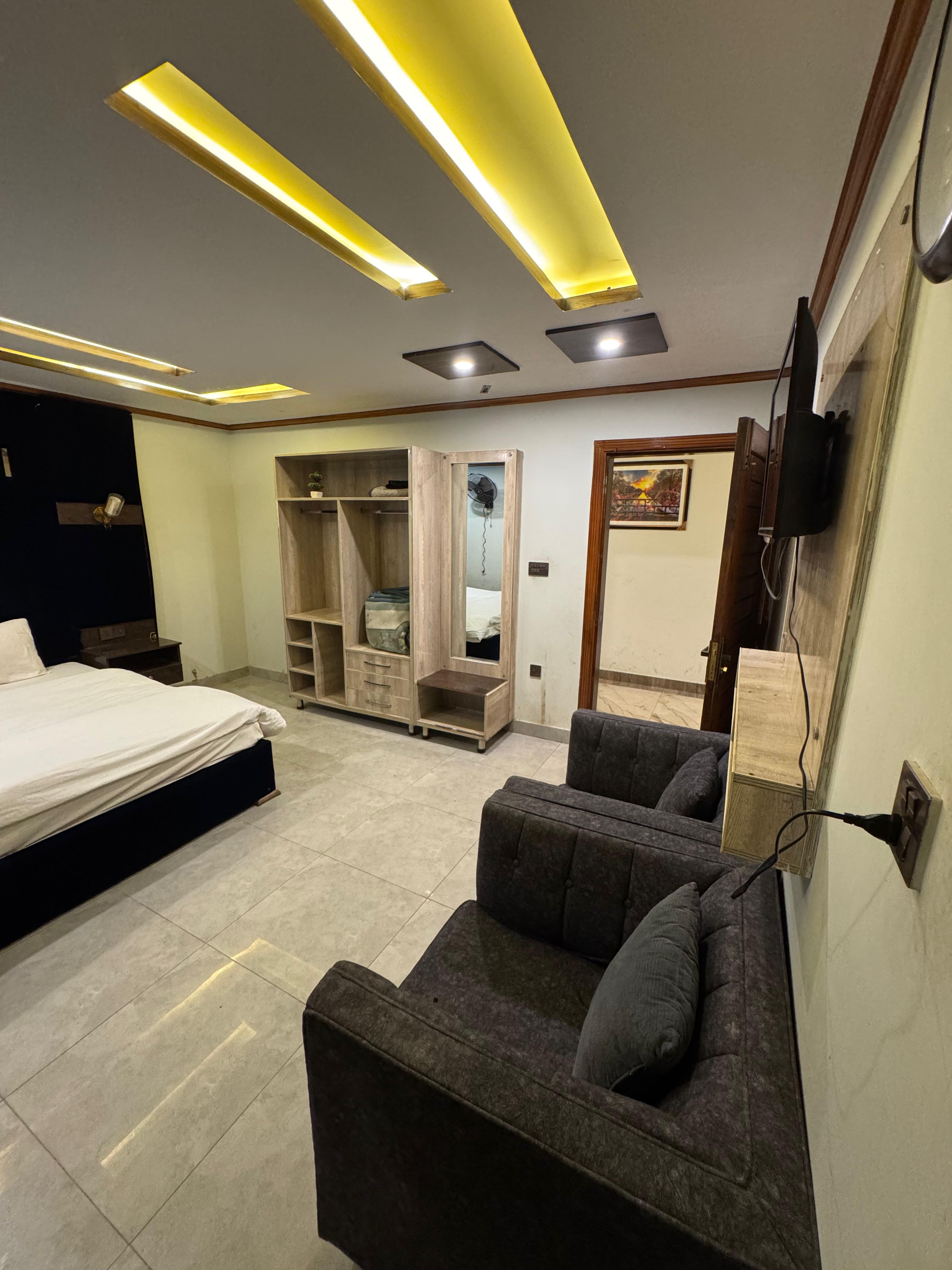 Executive Master Bedroom